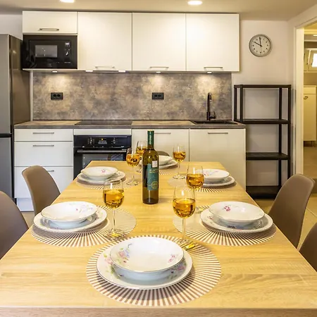 Vila House Katarina